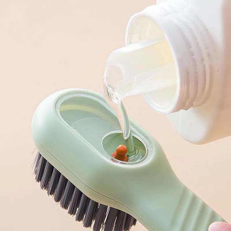Cepillo Multifuncional para Zapatos con Dispensador de Jabón