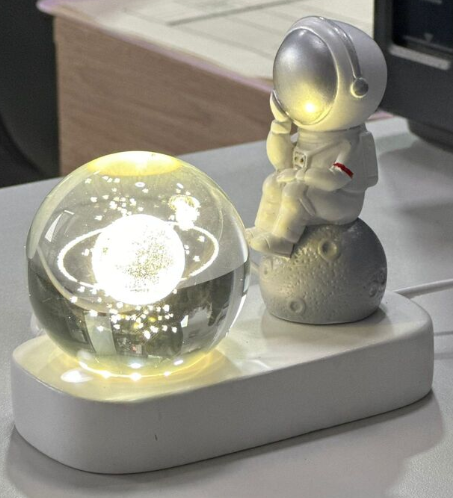 Lampara Esfera Astronauta